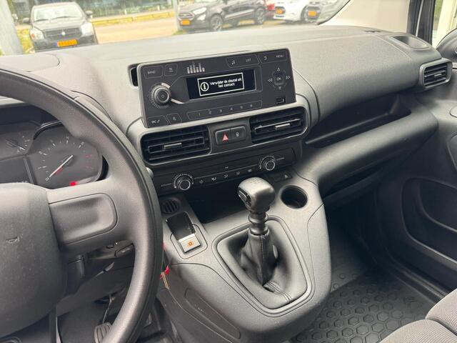 Citroen BERLINGO 1.2 PureTech Club 3 zits