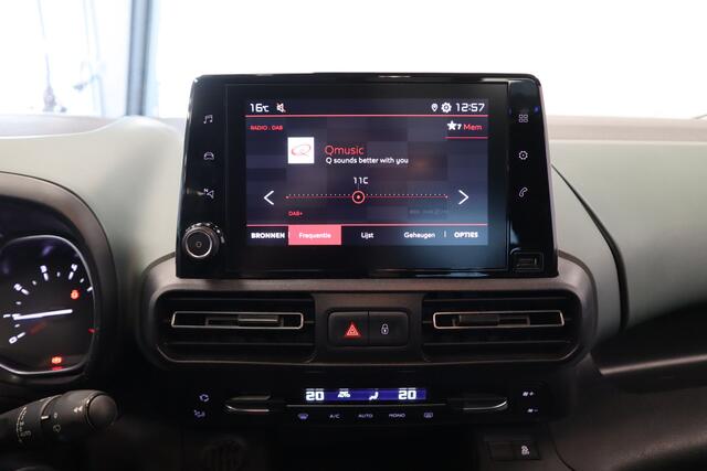 Citroen BERLINGO 1.2 PureTech Shine XTR Panoramadak CruiseControl Trekhaak