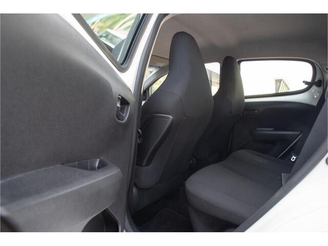 Citroen C1 1.0 VTi Shine Airco Radio/CD Bluetooth Automaat!