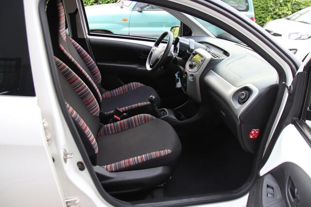 Citroen C1 1.0 e-VTi Sparco Multimedia, NL auto, Airco, 5drs Zomer sale!