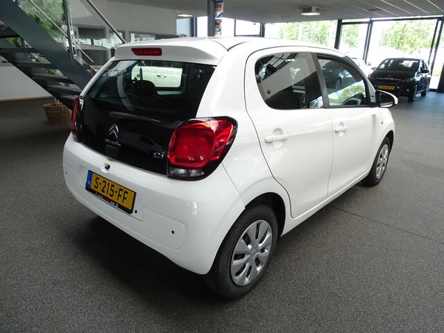 Citroen C1 1.0 e-VTi Shine Airco, bl thooth. stoel verwarming, etc