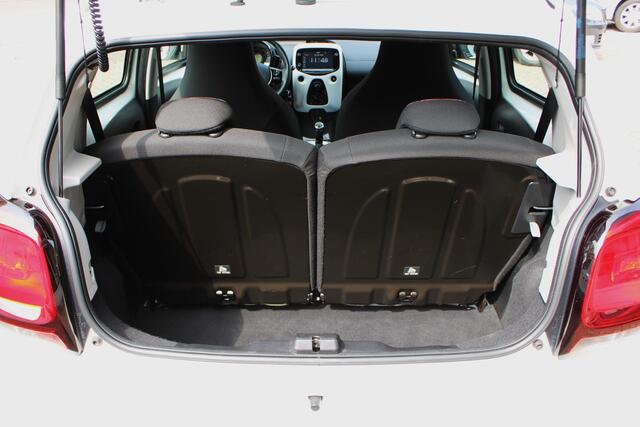 Citroen C1 Airscape Shine Airco, CC, Carplay, NAVI, Elektr. schuif/kantel dak, Parkeersens. A, Leder, 15" LMV