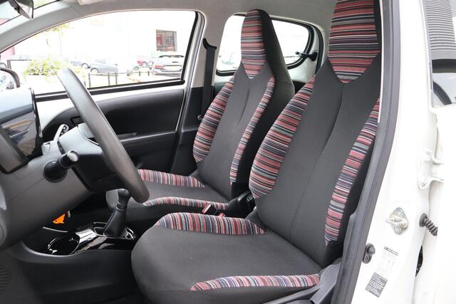 Citroen C1 1.0 VTi Feel Airco | Bluetooth | LED | DAB Radio | Hill-Hold | NL-Auto | Dealer Onderh.