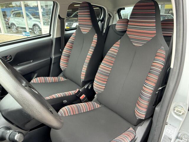 Citroen C1 1.0 VTi Feel | DAB | Apple Carplay | Bluetooth | Achteruitrijcamera | Airco