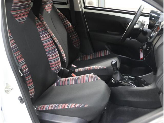 Citroen C1 1.0 VTi Feel | Airco | Bluetooth | LED | Privacy Glass | Start/Stop Systeem | Isofix | NL Auto! | Dealer Onderhouden! |