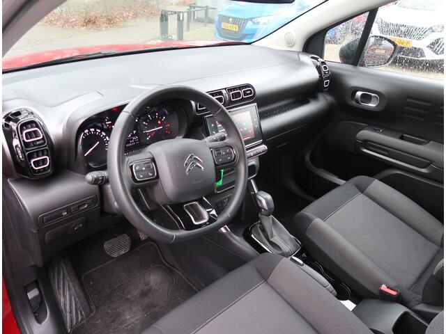 Citroen C3 Aircross 130 Pk Benzine *** AUTOMAAT *** Hoge Zit * Climate & Cruise Control * DAB Radio Ontvangst * Apple Car Play & Android Auto voor Spotify & Navigatie * Achteruitrij Camera * Vingerhoets; Vierde Generatie Eersteklas Service !