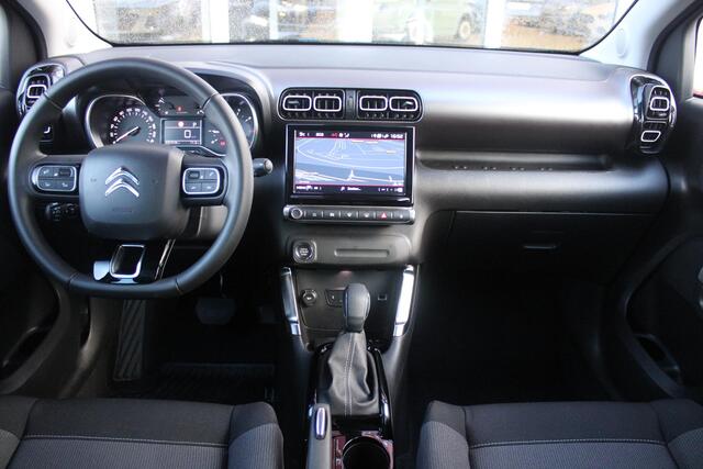 Citroen C3 Aircross 1.2 130PK AUTOMAAT MAX | NAVIGATIE | APPLE CARPLAY/ANDROID AUTO | ACHTERUITRIJ CAMERA | LICHTMETALEN VELGEN 17" | CRUISE CONTROL | KEYLESS ENTRY/START | REGEN/LICHT SENSOR | DAB+ RADIO |