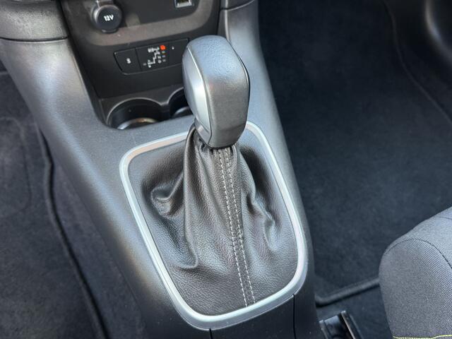 Citroen C3 1.2 PureTech Feel Edition Automaat Climate Control Navi Carplay