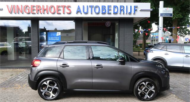 Citroen C3 Aircross 110 Pk benzine * Hoge Zit * Navigatie * Climate & Cruise Control * Open Schuifdak * L.M. Velgen * Ook Apple Carplay / Android Auto * Vingerhoets; Vierde Generatie Eersteklas Service !