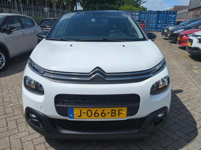 Citroen C3 1.2 PureTech Shine Apple Carplay/Duo-Tone/17"Velgen/Navi/Camera/GEEN AFLEVERKOSTEN