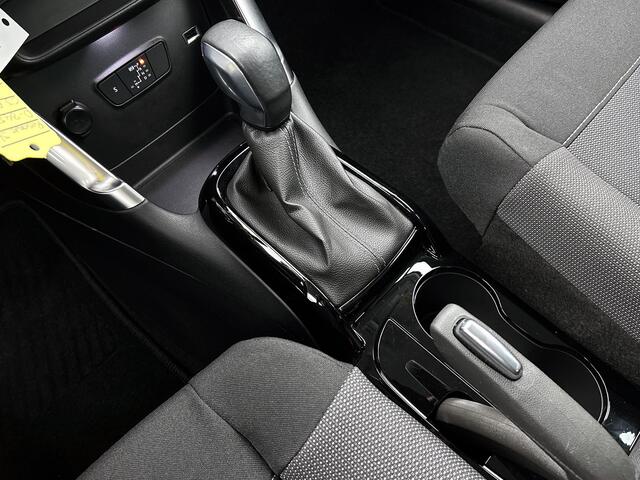 Citroen C3 Aircross PureTech 130 EAT6 Automaat Shine | Rijklaar | Navigatie | 4 Seizoenen banden |