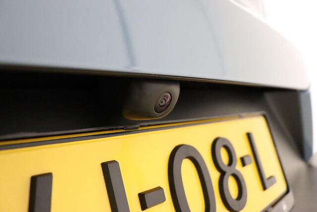 Citroen C3 1.2 Turbo You + Pack PLUS | Achteruit Rijcamera | Regensensor | Parkeer Sensoren Achter | Navigatie | Climate Control | Draadloze Apple Carplay & Android Auto | DAB+ | Airco