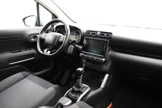 Citroen C3 Aircross 1.2 PureTech S&S Shine 110 PK | Navigatie | Climate control | Head-up Display | Keyless | Lichtmetalen velgen | Camera | Dakrails | Extra getint glas