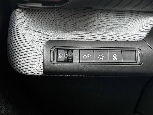 Citroen C3 Turbo 100pk Max | Rijklaar | Achteruitrijcamera | Comfort Seats | 17" LMV |