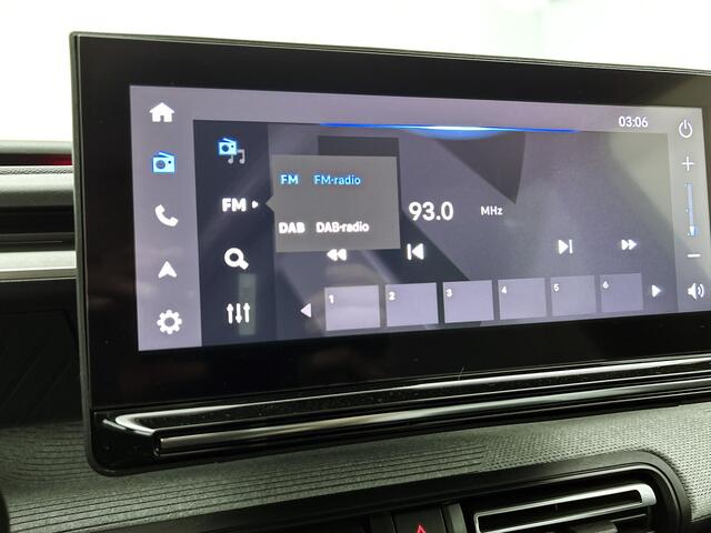 Citroen C3 Turbo 100pk Max | Achteruitrijcamera | Comfort Seats | 17" LMV |