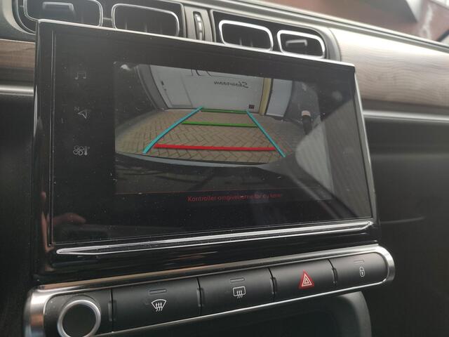 Citroen C3 1.2 PureTech Shine Exclusive Camera Navi-Carplay Luxe Bekleding Bi-tone Cruise-Control