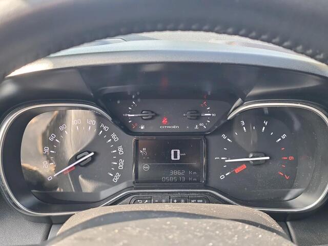 Citroen C3 Aircross 1.2 PureTech Shine Navi/Camera/Apple Car Play/Trekhaak/17"Velgen/GEEN AFLEVERKOSTEN