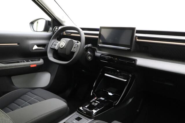 Citroen C3 Aircross 1.2 Hybrid 145pk Plus | DEMO | Nieuw model | Climate control | Navigatie via Carplay | Camera | Hoge instap | Dakrails | Extra getint glas