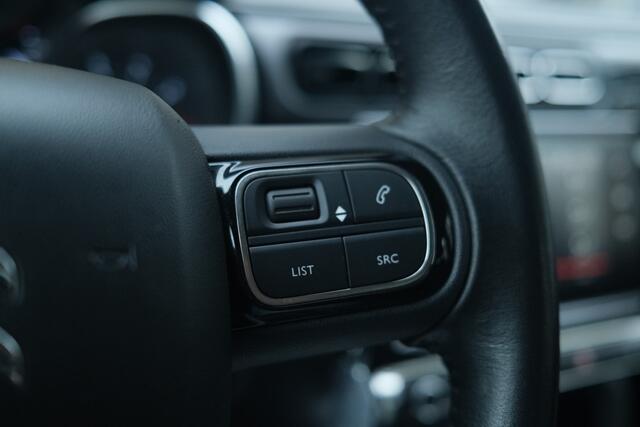 Citroen C3 PT 110 Shine Automaat-6 17" | Camera | Carplay/AndroidAuto