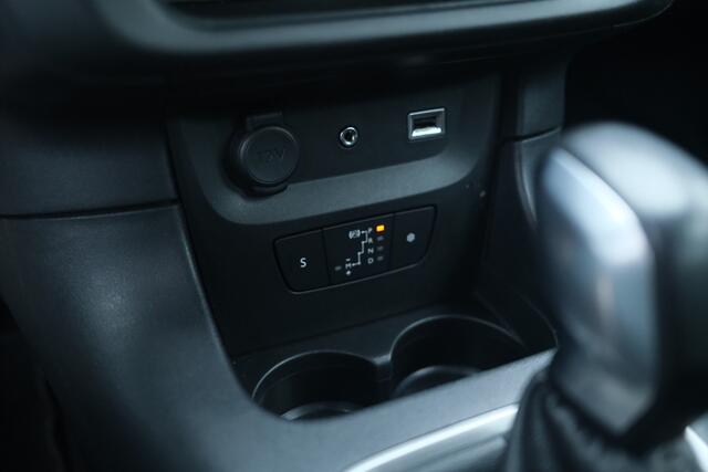 Citroen C3 PT 110 Shine Automaat-6 17" | Camera | Carplay/AndroidAuto