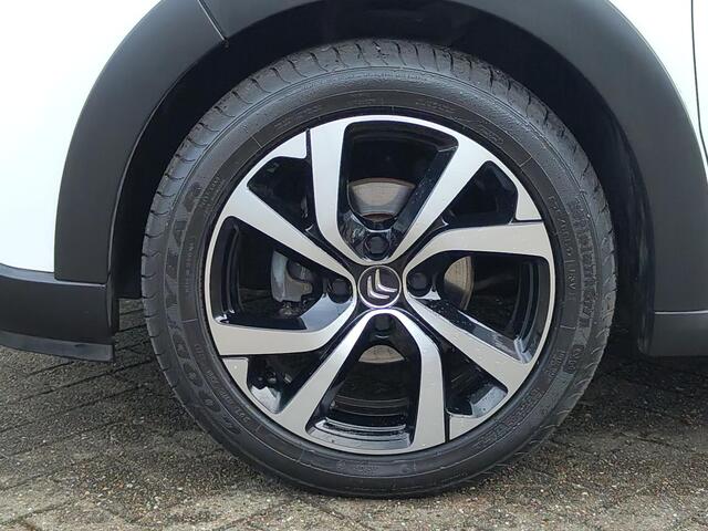 Citroen C3 Shine Pack 1.2 Turbo 110pk EAT6 | NAVI | CAMERA | STOELVERW. | DAB+ | CLIMA | CRUISE CONTROL | 17" LM-VELGEN