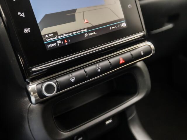Citroen C3 1.2 PureTech S&S Sport (APPLE CARPLAY, GROOT NAVI, TREKHAAK, GETINT GLAS, SPORTSTOELEN, LM VELGEN, PARKEERSENSOREN, LANE ASSIST, DAB+, NIEUWE APK, NIEUWSTAAT)