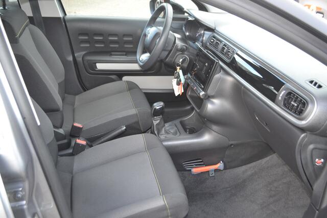 Citroen C3 1.2 PureTech Plus I NAVIGATIE I PARKEERSENSOREN ACHTER I CENTRALE DEURVERGRENDELING I LAGE KM STAND van 12.669 KM I