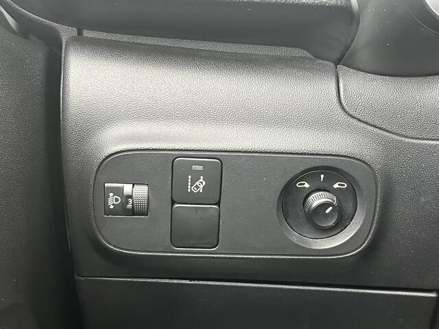 Citroen C3 1.2 PureTech Feel | Nieuw Binnen! | Lane assist | Distributie V.V. | Carplay