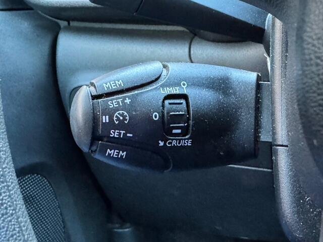 Citroen C3 1.2 PURETECH FEEL 110PK AUTOMAAT LED ECC-AIRCO PDC