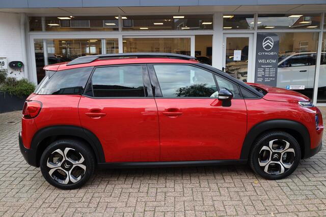 Citroen C3 Aircross 1.2 PureTech S&S Shine Carplay | Lichtmetaal | Panoramisch dak