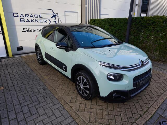Citroen C3 1.2 PureTech Feel Panodak| Trekhaak| Parkeersensoren| Apple carplay| Android Auto| Stoelverwarming
