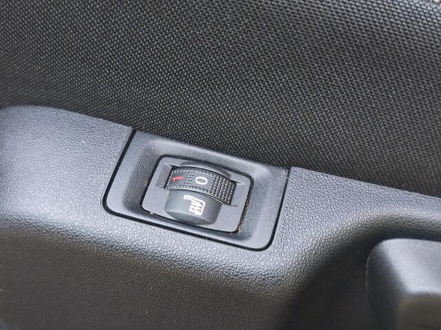 Citroen C3 1.2 PureTech Feel Panodak| Trekhaak| Parkeersensoren| Apple carplay| Android Auto| Stoelverwarming