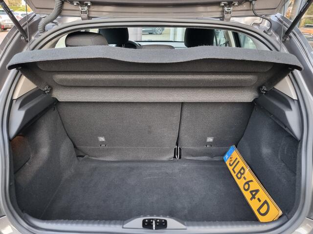 Citroen C3 1.2i Live | Lane-ass | Climate | Cruise | ParkSens | 2024 | Rijklaar | Incl. BTW