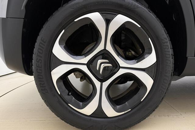 Citroen C3 Aircross 1.2 PureTech S&S Shine 130 PK | Automaat | Trekhaak | Camera | Navigatie | Cruise Control | Airco | Licht metalen velgen | 1e eigenaar