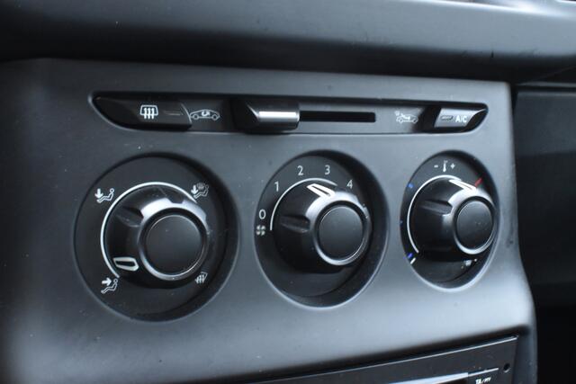 Citroen C3 PureTech Attraction Airco | Radio CD | 4 seizoenenbanden |