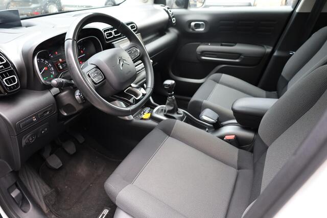 Citroen C3 Aircross 1.2 PureTech S&S Shine CARPLAY PANO HUD CAMERA NAVI CRUISE CLIMA 2xPDC 17''LMV