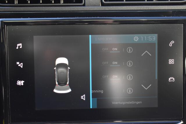 Citroen C3 PureTech 110 S&S EAT6 Automaat Shine | Navigatie via Carplay & Android Auto | Panoramadak | Parkeersensoren | Stoelverwarming | LM Velgen 17 inch | Zelfdimmende binnenspiegel | Isofix bevestigingspunten | Bluetooth |