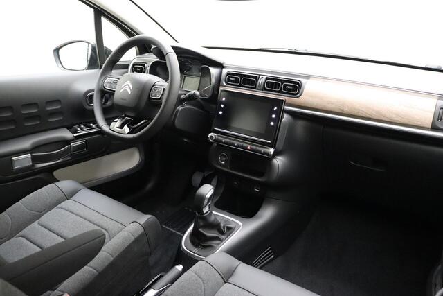 Citroen C3 1.2 PureTech Max | Navigatie | 17" Lichtmetalen velgen | | Camera | Getint glas | Climate control | Cruise control | Apple carplay/Android auto | Lage km.stand