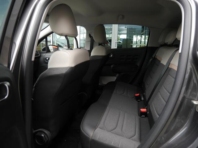 Citroen C3 1.2 PureTech Shine | Automaat | Achteruitrijcamera | Climate control | Cruise control | 17 inch lichtmetalen velgen | Led verlichting| Apple carplay/Android auto