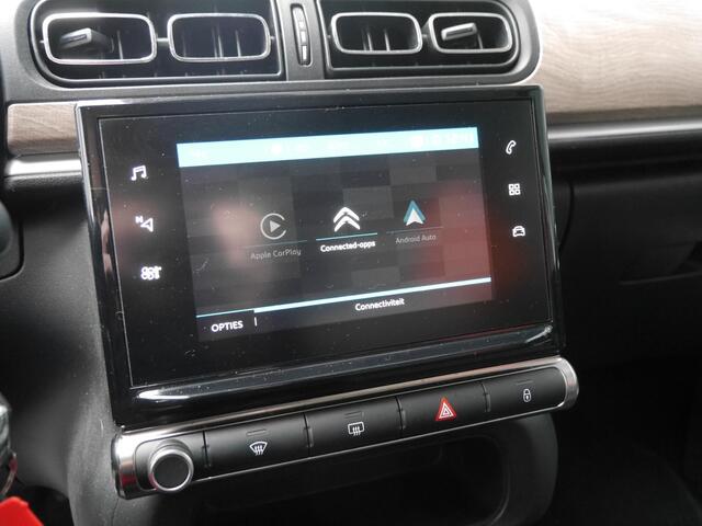 Citroen C3 1.2 PureTech Shine | Automaat | Achteruitrijcamera | Climate control | Cruise control | 17 inch lichtmetalen velgen | Led verlichting| Apple carplay/Android auto