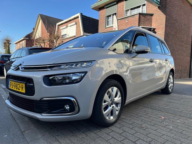 Citroen C4 1.2 PURET. BUSINESS 7 personen