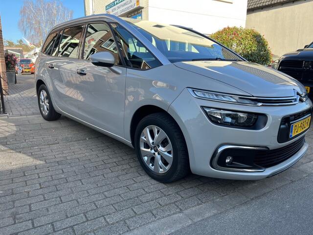 Citroen C4 1.2 PURET. BUSINESS 7 personen