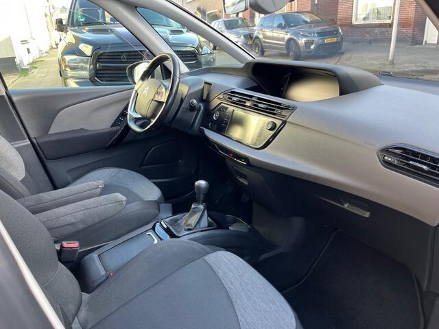 Citroen C4 1.2 PURET. BUSINESS 7 personen