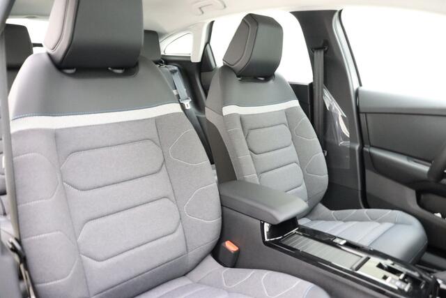 Citroen C4 Puretech 130 Feel Pack | Automaat | Apple Carplay/Android Auto | Climate Control | Cruise Control | Camera | LM-velgen | LED koplampen | Keyless