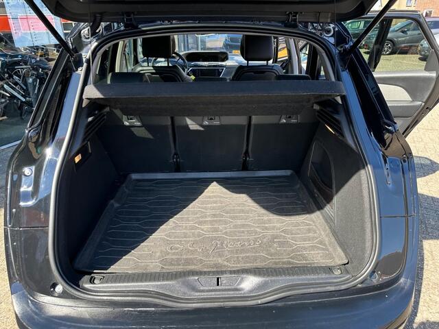 Citroen C4 1.2 PURETECH SHINE