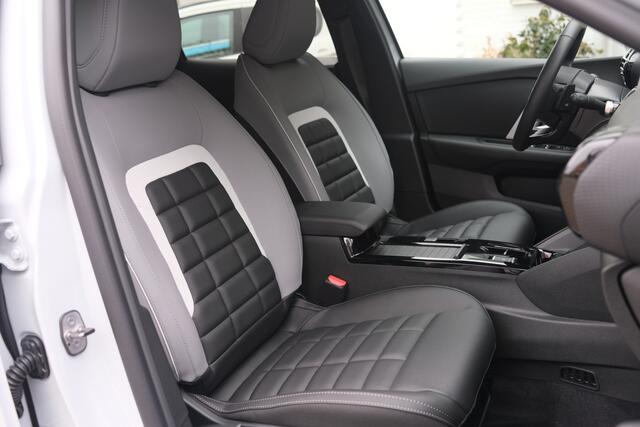 Citroen C4 Hybrid 136 Max Automaat 6 |Stoel- en stuurverwarming | Camera en Sensoren |