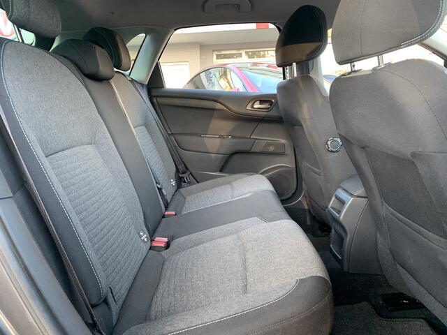 Citroen C4 130pk PT Feel Collection Aut., Trekhaak | Clima | Pdc