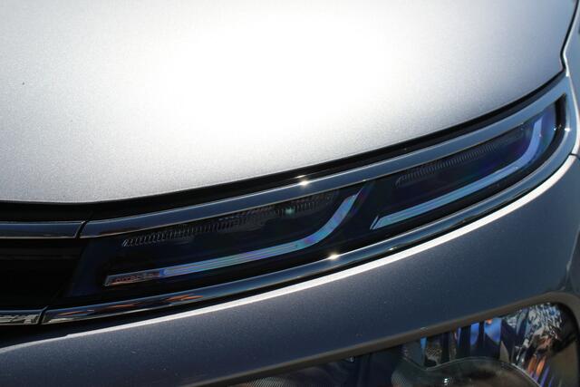 Citroen C4 CACTUS 1.2 PureTech Business | Incl. 12 maanden garantie Trekhaak | Cruise control | Apple carplay/Android auto | Navigatie | Lichtmetalen velgen | Airco | Parkeer sensoren voor/achter