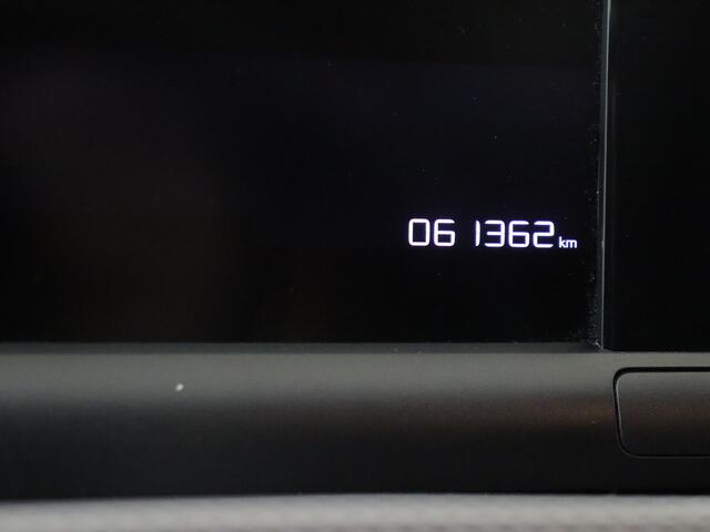 Citroen C4 CACTUS 1.2 PureTech Feel | Verstelbare lendensteunen | Remote services | Parkeersensoren | Lederen stuur |