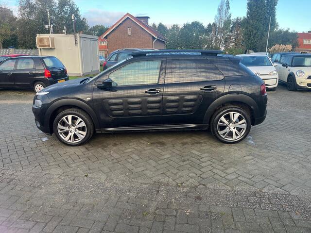 Citroen C4 CACTUS 1.2 PureTech Shine gereviseerd motor nieuwe bak nieuwe banden